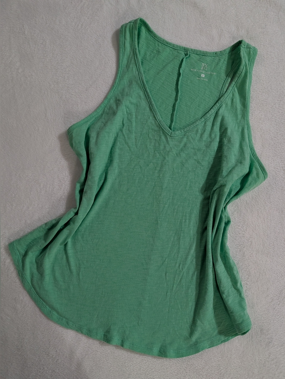 New York & Company Light Green Tank Top, Perfect For Layering, Size Medium